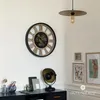 Loft Wanduhr mit sichtbarem Mechanismus, Ø 57 cm Produktbild-Vorschau 3