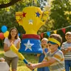 Relaxdays Pinata Pokal, mit Stab & Maske, zum Aufhängen, Produktbild-Vorschau 3