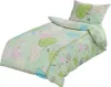 A children's bedding set with a green background and a pattern of colorful apples and leaves. Náhľad obrázku produktu