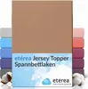 A stack of folded fitted sheets in various colors, with a larger brown fitted sheet prominently displayed in the center. Produktbild-Vorschau