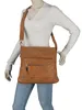 A mannequin wearing a white sweater and blue jeans, displaying a brown crossbody bag. Produktbild-Vorschau