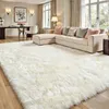 Omgoods - Beige Hoogpolig Vloerkleed 160x230 cm - Wasbaar Productafbeelding-voorbeeld 1