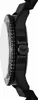 Side view of a black watch. Voir les images du produit