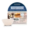 A Yankee Candle wax melt in Vanilla Crème Brûlée scent, with packaging in the background. Produktbild-Vorschau