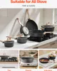 A collage of images showcasing a cookware set on a stovetop and in use, with text overlays indicating features and compatibility. Anteprima dell’immagine prodotto