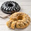 Zenker Hefezopfform Ø 32 cm BLACK METALLIC, Backform mit Produktbild-Vorschau 3