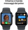 Two Apple Watches are shown displaying different app interfaces: one shows an incoming call and the other shows a text message conversation. Voir les images du produit