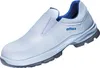 A white slip-on shoe with blue accents and the 'atlas' logo. Produktbild-Vorschau