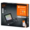 The image shows the packaging of a LEDVANCE floodlight. The packaging features an image of the product, its specifications, and branding. Produktbild-Vorschau