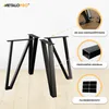 Four black metal table legs are displayed on a light wooden floor, with close-up diagrams and text overlays highlighting product features. Anteprima dell’immagine prodotto