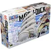 The image shows the packaging of a Bandai One Piece Grand Ship Moby-Dick model kit. The box features artwork of the Moby Dick ship and Whitebeard. Anteprima dell’immagine prodotto