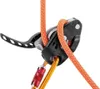 Neox Sicherungsgerät von Petzl; schwarz mit orangefarbenem Seil; für Klettern und Abseilen. Náhľad obrázku produktu