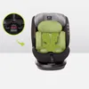 A child car seat with a close-up inset highlighting the harness buckle. Produktbild-Vorschau