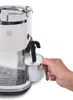 Macchina per caffè espresso nera da 15 bar Delonghi Anteprima dell’immagine prodotto 4