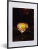 MuchoWow® MuchoWow® Gerahmtes Poster Ein Gin Tonic mit Produktbild-Vorschau 1