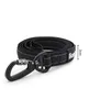 A black dog leash coiled on a white background, with a carabiner clip visible. Voir les images du produit