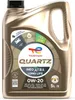 A bottle of TotalEnergies Quartz Ineo Xtra Long Life 0W-20 engine oil. Produktbild-Vorschau
