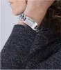 Close-up of a woman's wrist wearing a diamond-encrusted watch. Produktbild-Vorschau