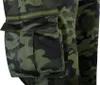 A close-up view of a camouflage cargo pocket on a pair of work pants. Náhled obrázku produktu