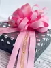 Oblique Unique Geschenkschleife mit Geschenkband Aufschrift Produktbild-Vorschau 4