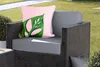 MuchoWow® Outdoor Kissen - Botanisches Blatt auf rosa Produktbild-Vorschau 5