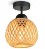 A close-up studio shot of a ceiling light fixture. Náhled obrázku produktu