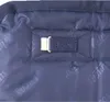 A close-up view of the interior of a navy blue Bucas Extender T-bar Magnetic Brustverlängerer. Anteprima dell’immagine prodotto