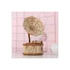 A 3D wooden gramophone model on a pink grid background. Podgląd zdjęcia produktu