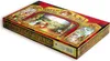 A product box with a theatrical scene depicted on its lid. Produktbild-Vorschau
