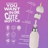 An exploded view of a unicorn-themed water bottle, showcasing its features and components against a purple background. Anteprima dell’immagine prodotto