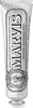 A close-up studio shot of a Marvis toothpaste tube against a white background. Anteprima dell’immagine prodotto