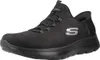 A black Skechers shoe is shown against a white background. Voir les images du produit