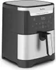 A studio shot of a black and silver air fryer. Voir les images du produit