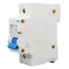 A white electrical circuit breaker with blue lever, mounted on a white background. Anteprima dell’immagine prodotto