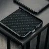 TORRO Custodia in pelle per Galaxy Z Flip7 - Nero con Anteprima dell’immagine prodotto 3