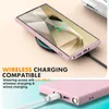 A pink phone case is shown being wirelessly charged and then wired charged. Produktbild-Vorschau