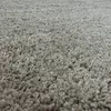 A close-up view of a shaggy carpet. Náhľad obrázku produktu