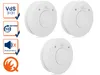 Three white smoke detectors are arranged in a triangular formation against a white background. To the left of the detectors are several informational icons and text. Produktbild-Vorschau