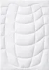 A white quilted comforter is shown flat against a white background. Produktbild-Vorschau