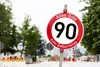 Geburtstagsschild 90 | Verkehrsschild Qualität | Ø600 | 2mm Produktbild-Vorschau 2