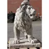 Löwe auf Podest für den Garten 77cm H Frostfest Produktbild-Vorschau 5