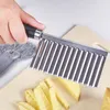 INF Gemusterter Kartoffelschneider aus Edelstahl Produktbild-Vorschau 2