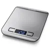A digital kitchen scale made of stainless steel is shown on a white background. Náhled obrázku produktu