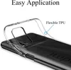 A clear phone case is shown on a phone, highlighting its flexibility. Produktbild-Vorschau
