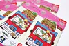 Several packages of Animal Crossing amiibo cards with Hello Kitty and Isabelle on the front. Produktbild-Vorschau