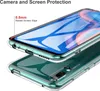 A close-up shot of a transparent phone case on a phone, highlighting its protective features. Produktbild-Vorschau