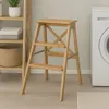 Échelle pliante, basse, en bambou, 63,5 cm Voir les images du produit 2