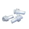 Three white paper poultry cuffs are arranged on a white background. Anteprima dell’immagine prodotto