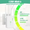A white WiFi repeater is plugged into a wall outlet, with marketing text and graphics indicating its speed and range capabilities. Produktbild-Vorschau