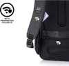 Close-up of a backpack strap and back panel, highlighting RFID protection. Anteprima dell’immagine prodotto